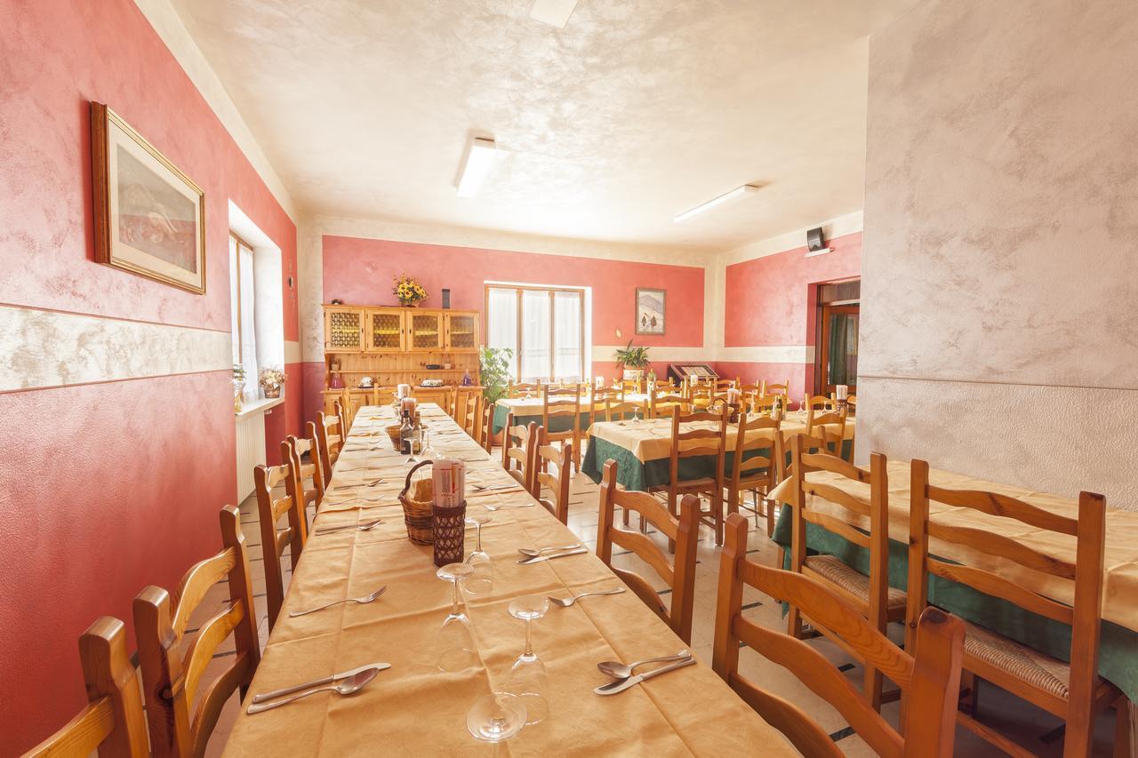 Albergo Belvedere コッリオ エクステリア 写真