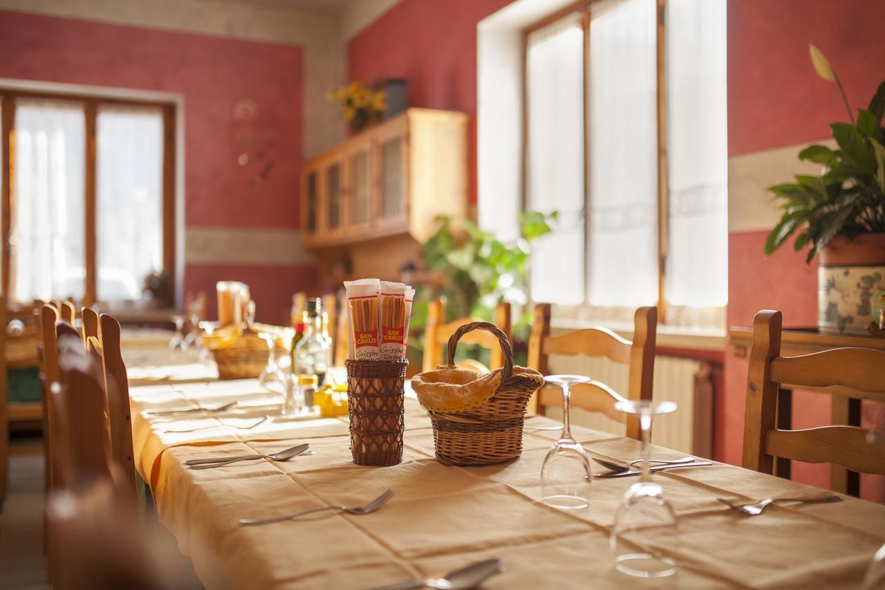 Albergo Belvedere コッリオ エクステリア 写真